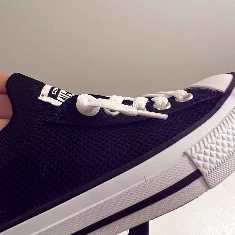 Converse Classic Black and White Knit slip on. - Picture 2 of 4